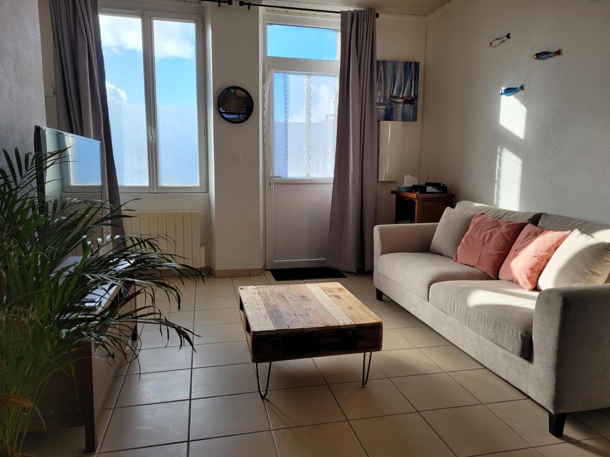Petite Maison Proche Mer - Flamanville Exterior photo